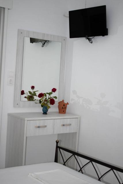 Kouki Maria Rooms Apollonía Exterior foto